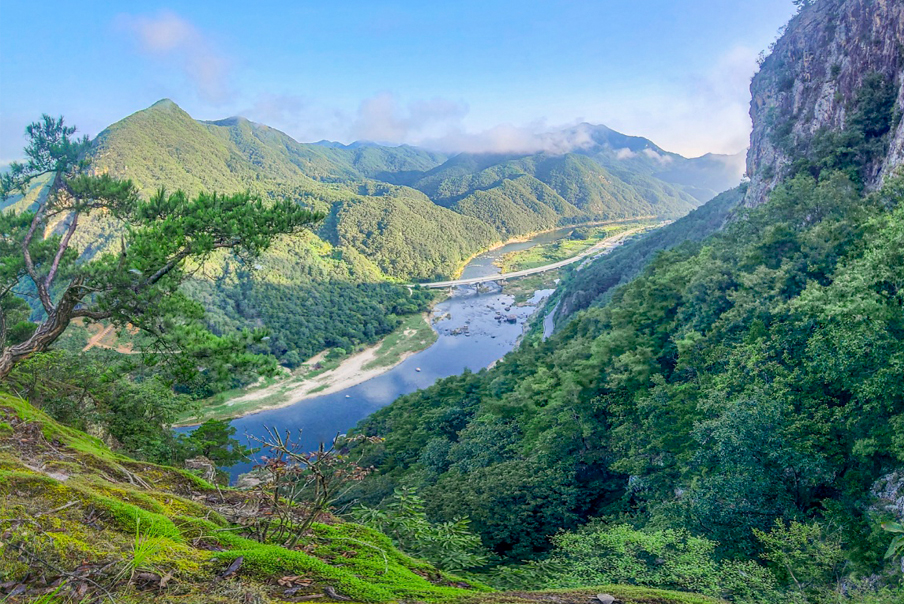 [충남] 리무진버스 - 금강 오지의 비경속으로 금산 자지산과 부엉산 트래킹(어죽+뱅뱅이) 당일