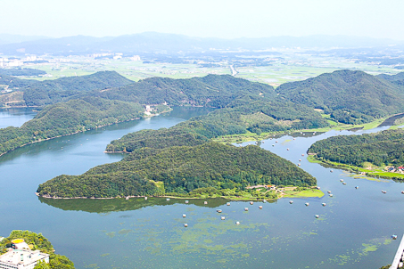 [충북] 모두에게 행복의 길로 - [허영만 백반기행] 진천 한반도 전망대/농다리/초평호둘레길/보탑사  (중식제공) 당일